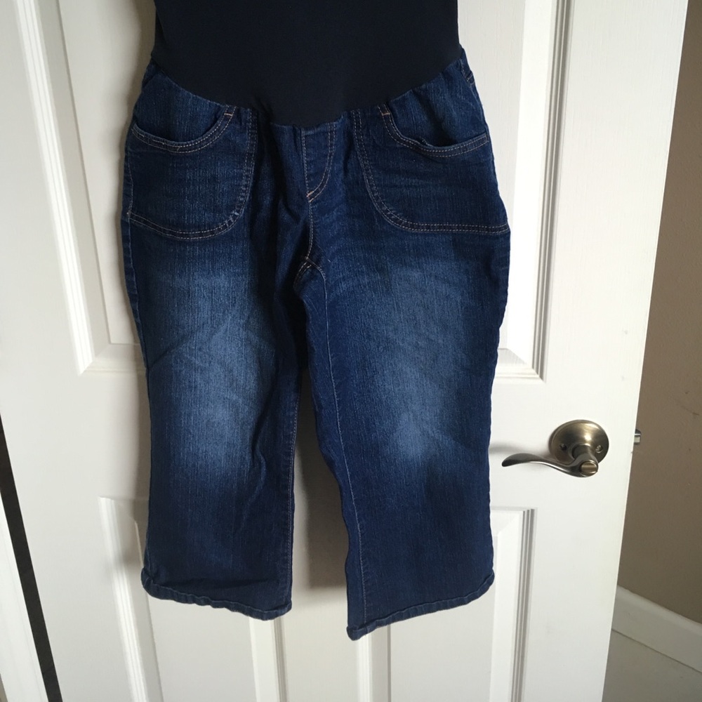 Maternity Capri